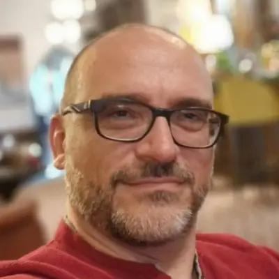 Nathanaël, fondateur de la plateforme MSP souveraine NeoOne Expert