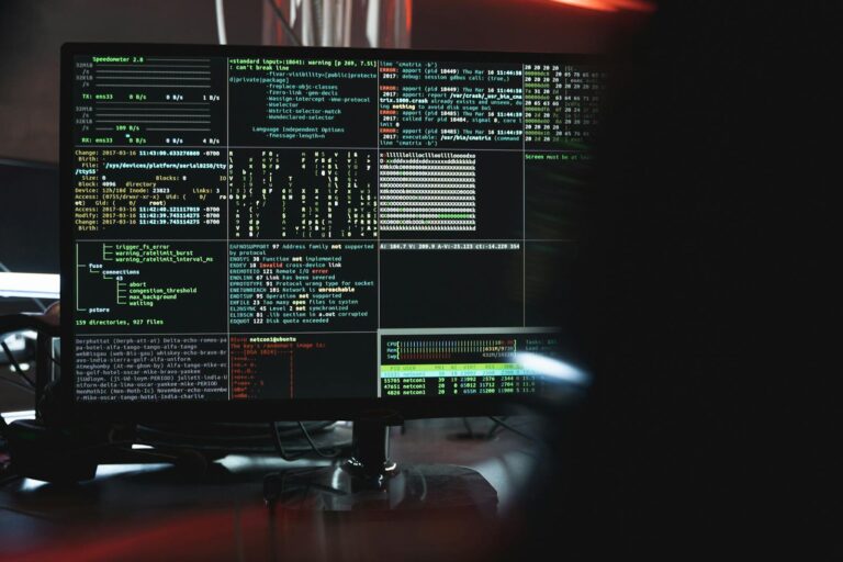 NIS2 PME France : tableau de bord cybersécurité d'un MSP supervisant la conformité des entreprises